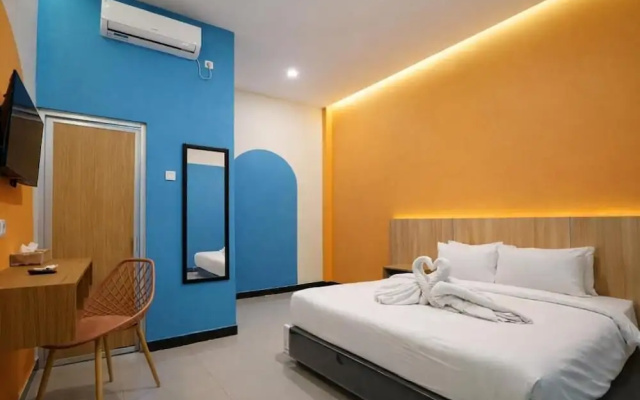 Tripletree Kenaro Hotel – Guest Rooms – Malang