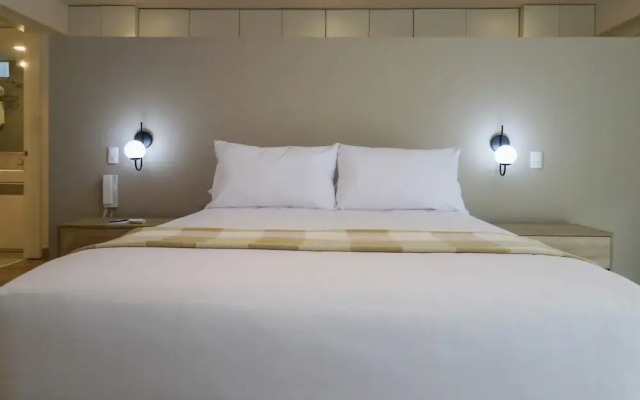 w Stunning 1BR Near Malecon in Barranco