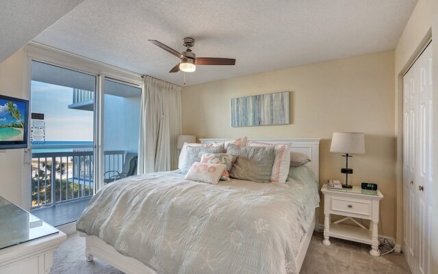 Pelican Beach 0414 2 Bedroom Condo by Pelican Beach Management