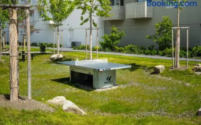 Urban & Green Apartments by Ambiente