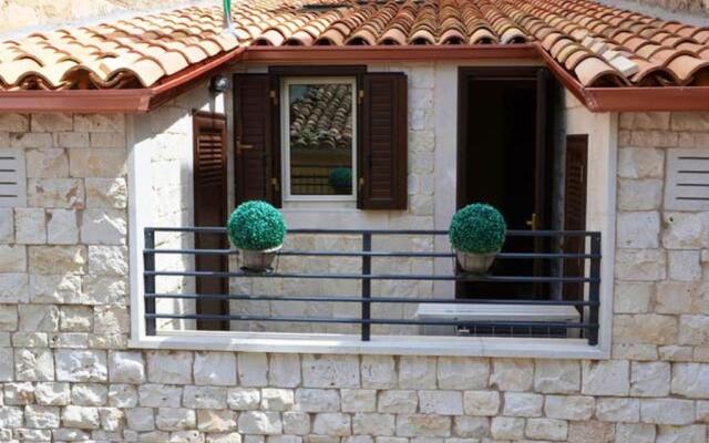 House with 2 bedrooms in Scicli with terrace and WiFi 10 km from the beach