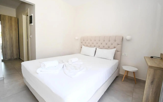 Daisy Zakynthos Apartments