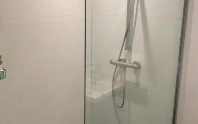 Villa Laurelin, Lothorien