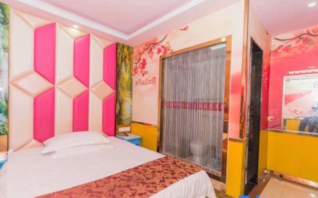 Gangqing Business Hotel