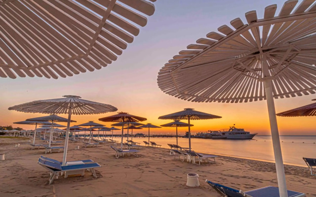 Amarina Abu Soma Resort & Aquapark