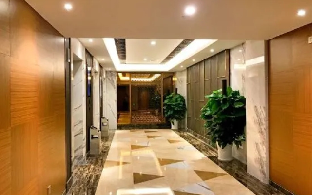 Rowin Grand Hotel – Hotel Rooms – Fangchenggang