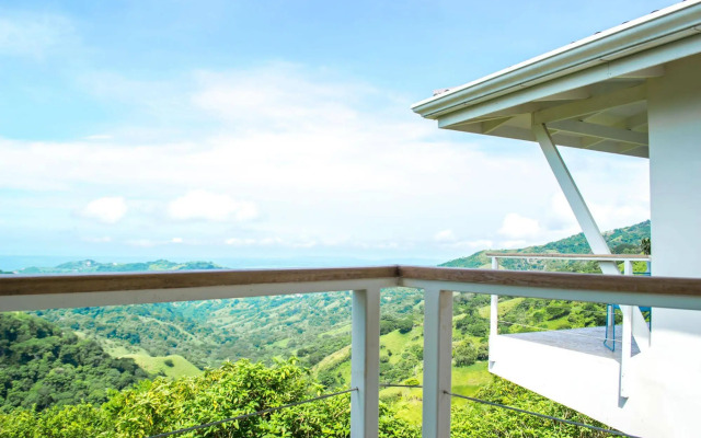 The Retreat at Altos del Monte