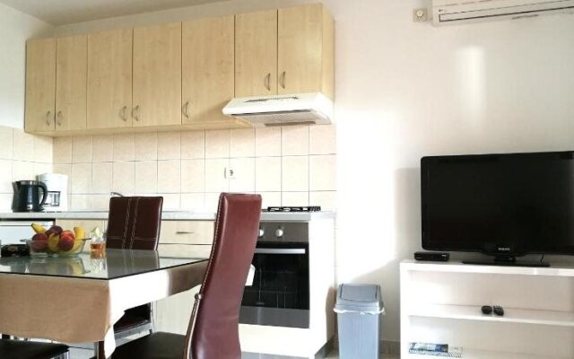 Apartments Jure Miljak