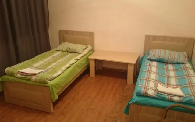 Apartment with Garden