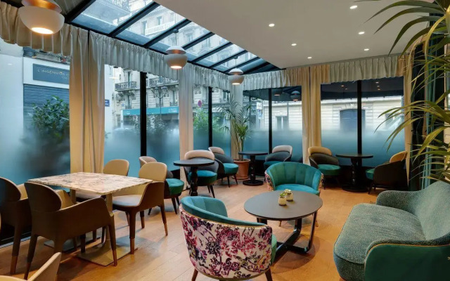 Hotel Lumen Paris Louvre