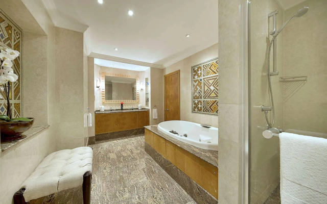 NH Johannesburg Sandton Hotel