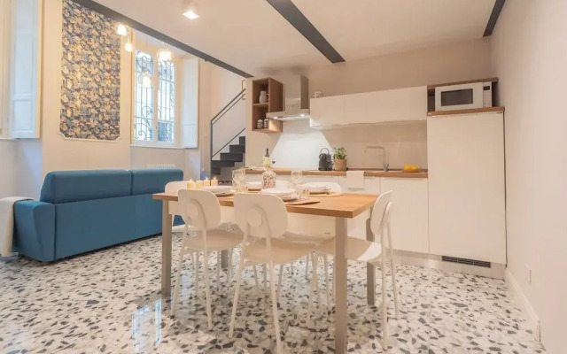 Cinque Giornate 70 Suites by Rent all Como