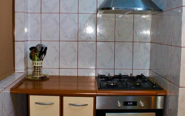 3-Room Delta Modern Residence