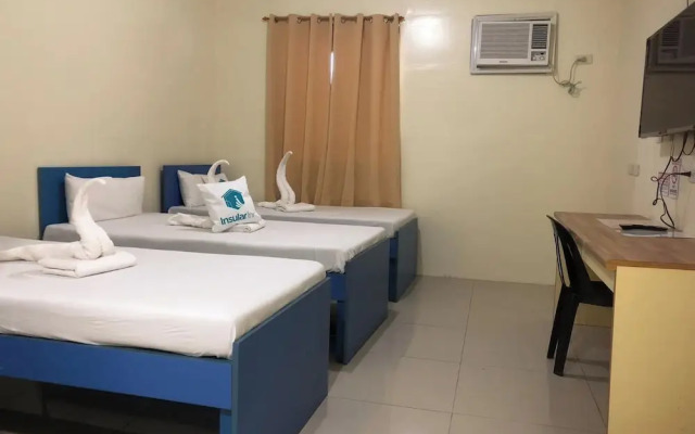 Insular Square Inn powered by Cocotel