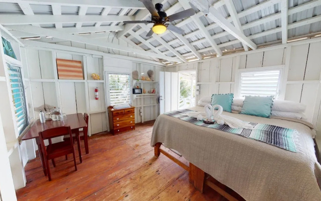 Ranguana Caye Cabanas