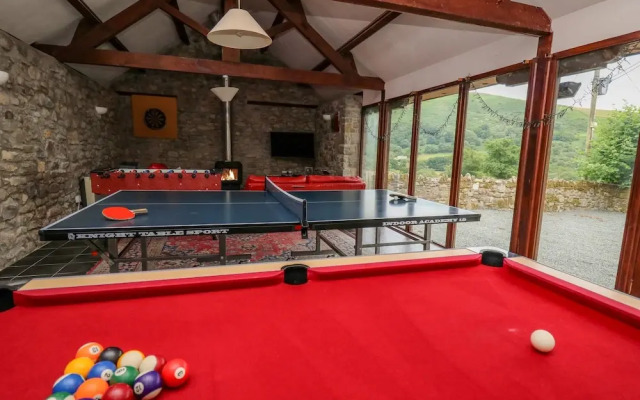 Byrdir Cottage