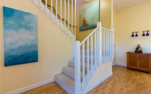 043 - Toes In The Sand