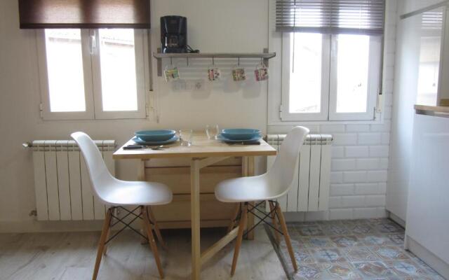 Loló Vivienda de uso Turístico 09-27
