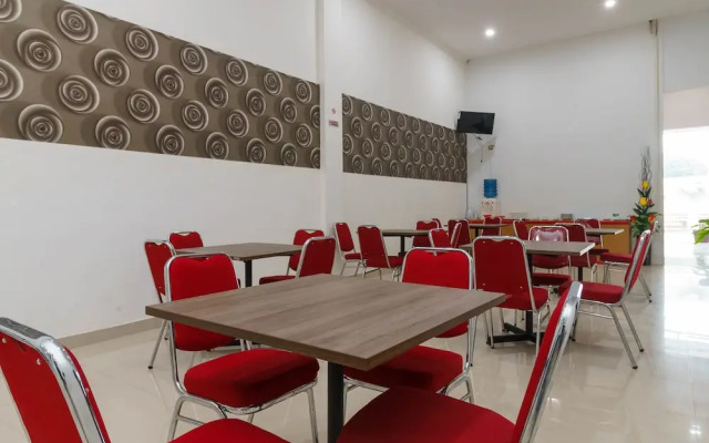 Reddoorz Syariah Plus Near Padang Luar Bukittinggi
