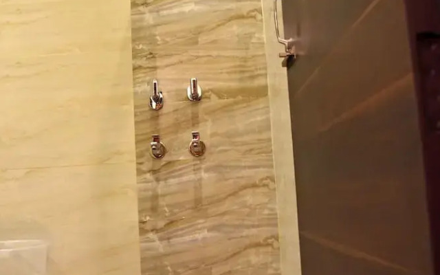 Manje Bistre Dormitory - Hostel