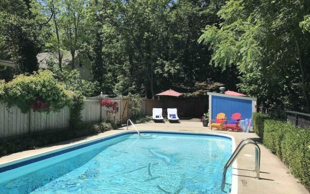 Sherwood Forest Bed and Breakfast