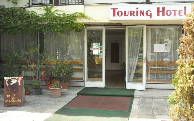 Touring Hotel Gárdony