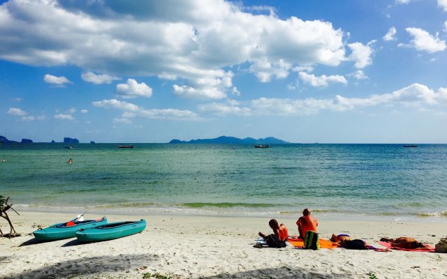 Koh Mook Riviera Beach Resort