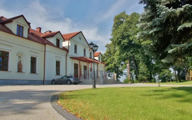 Dwór Prezydencki Cristal Park