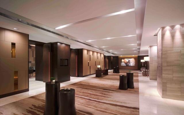 New World Makati Hotel
