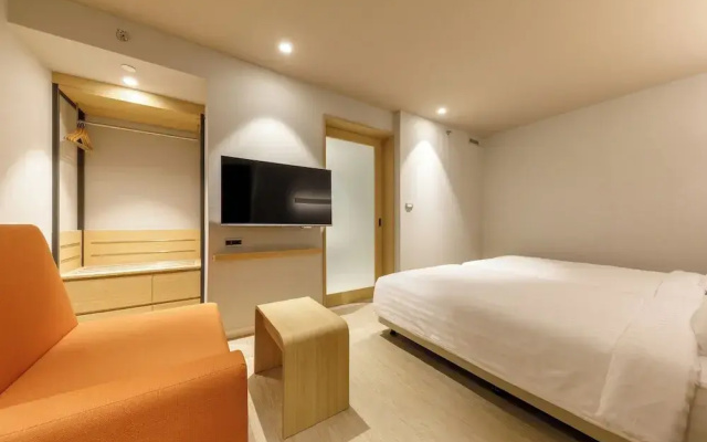 Nishitetsu Hotel Croom Bangkok Silom