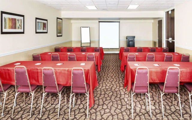 Ramada by Wyndham Salt Lake City North Temple