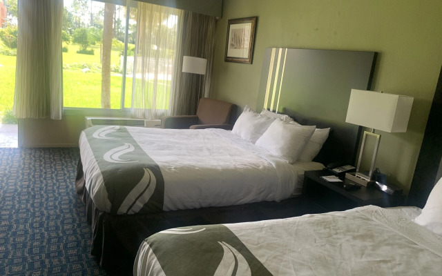 Quality Inn & Suites Brooksville I-75/Dade City