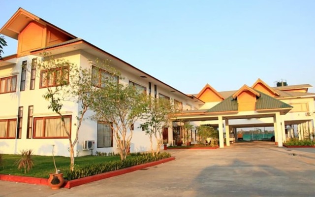 KMA 115 Miles Hotel