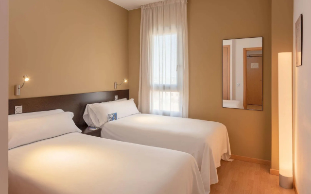 Madrid Airport Suites, Affiliated by Meliá