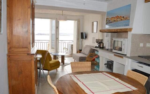 Appartement Bouzigues, 2 pièces, 2 personnes - FR-1-604-33