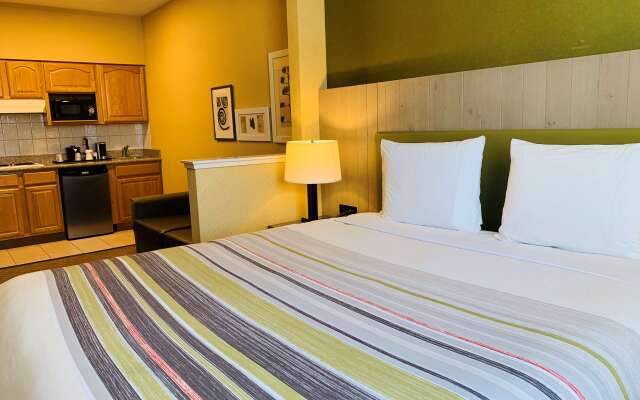 Country Inn & Suites by Radisson, San Jose International Airport, CA