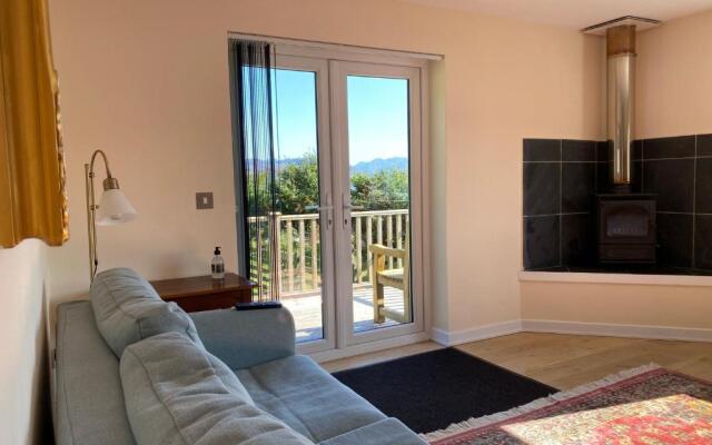 Loch Morar Private Suite