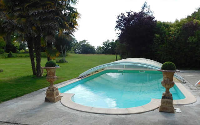 Le Relais De La Tour