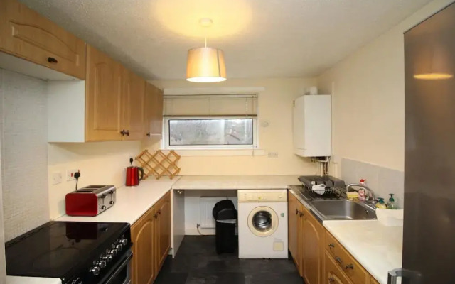 NEW 2BD Flat With Garden Views - West End Glasgow