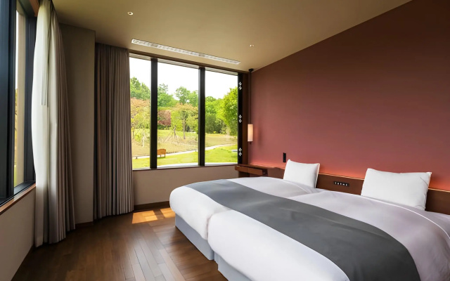 Lake Toya Tsuruga Resort Hikari no uta