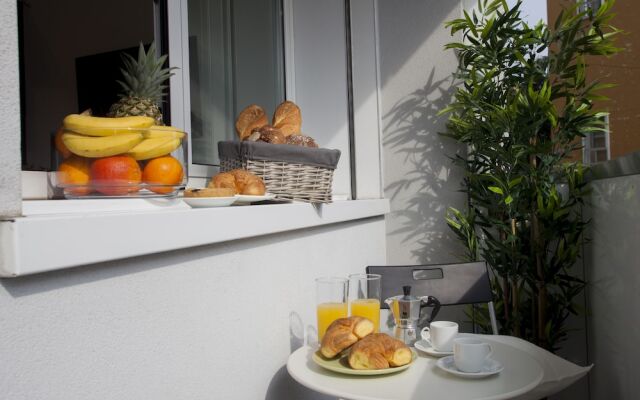 Erïk Langer S.Sofia Suites