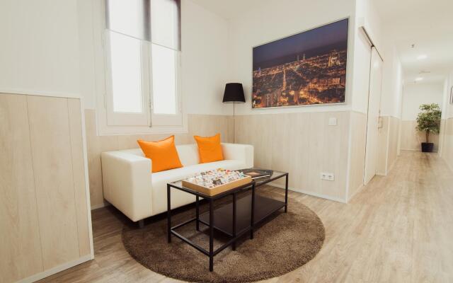 Hostal Live Barcelona