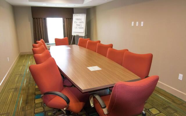 Hampton Inn & Suites Dallas/Frisco North-FieldhouseUSA