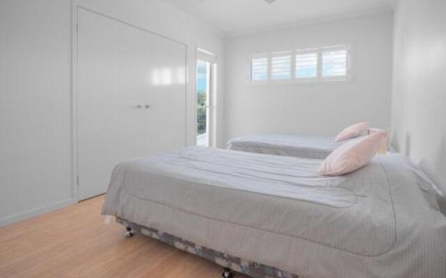 Coolum Street 41, Dicky Beach