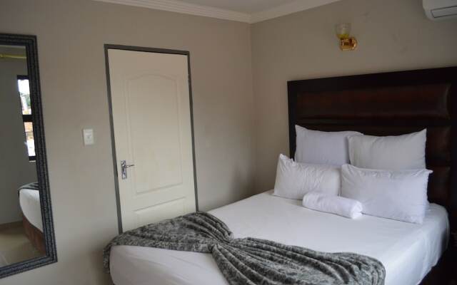 Emirates Garden Lodge