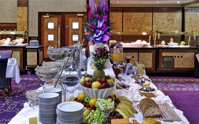 Leonardo Royal Hotel London City