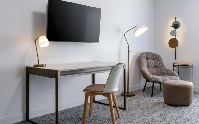 Hawthorn Suites By Wyndham Brunswick