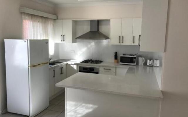 Adelaide Holiday Apartment