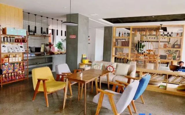 Ximan Tianmen Shanju Holiday Hostel