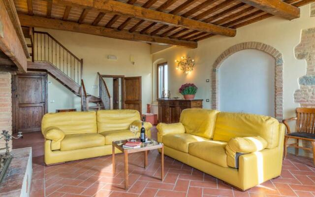 CASALE BROLIO 12&2, Emma Villas